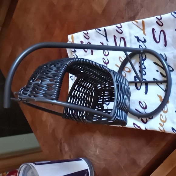 Swing - Picture 2 of 2